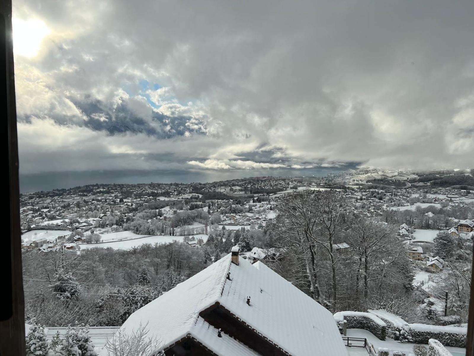 Swiss Chalet - Mountain And Lake View Blonay Kültér fotó